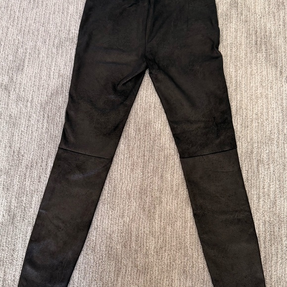 NWT Free People Vegan Stretch Leather SkinnyLeggings Womans Black SZ 2 - Picture 6 of 14